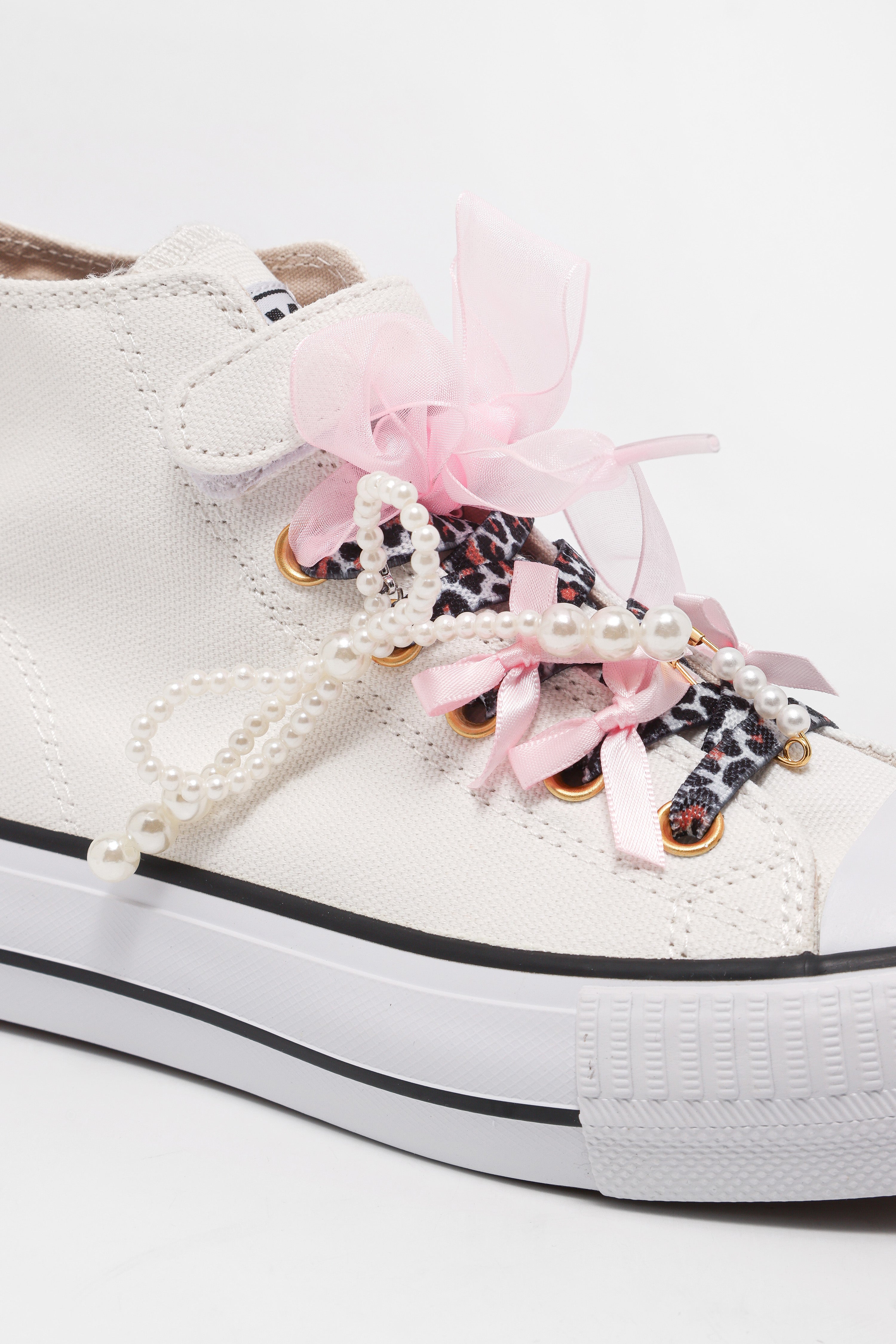 Kaya Sneaker - Off White