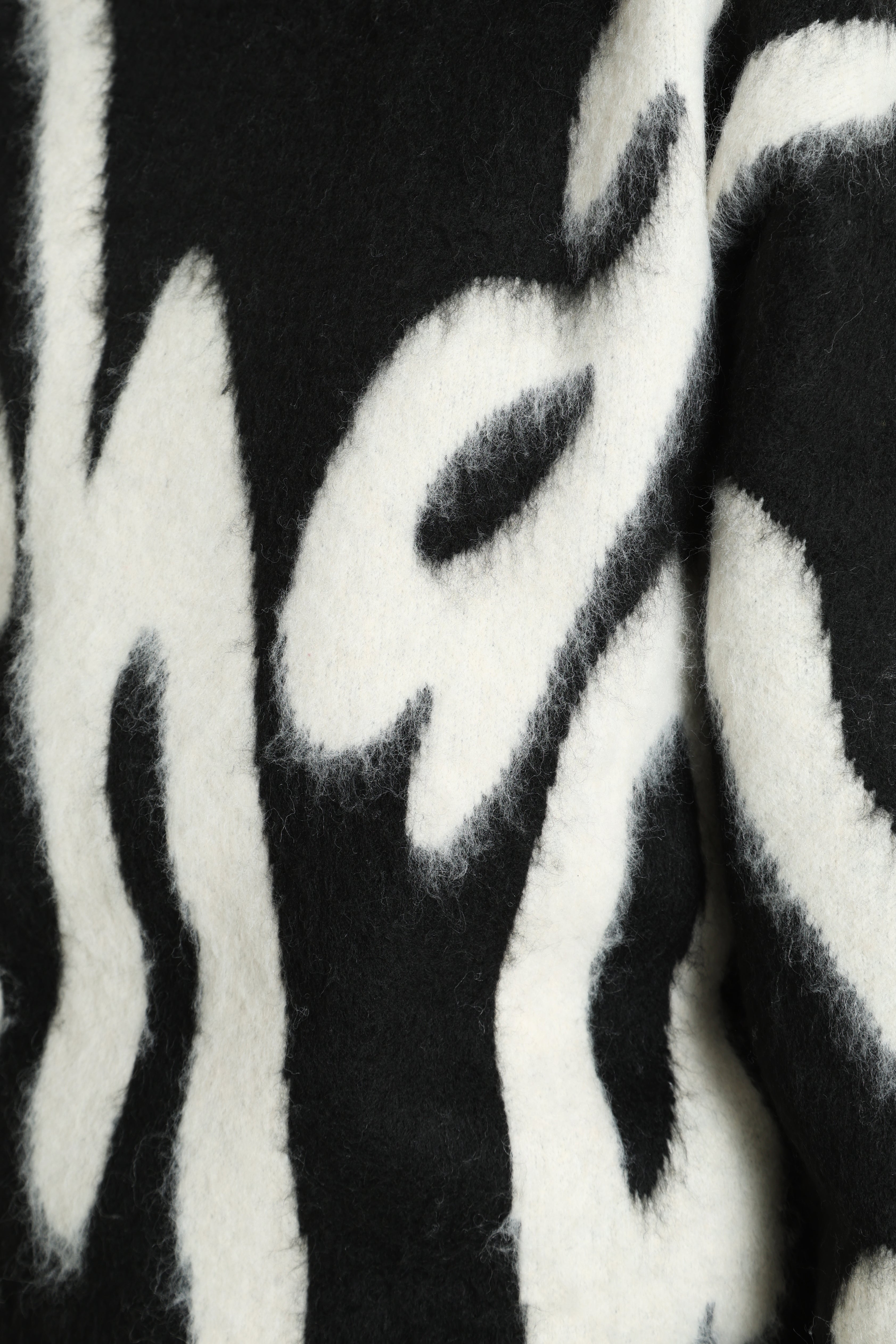 Oversize Grobstrickpullover - Schwarz + Offwhite