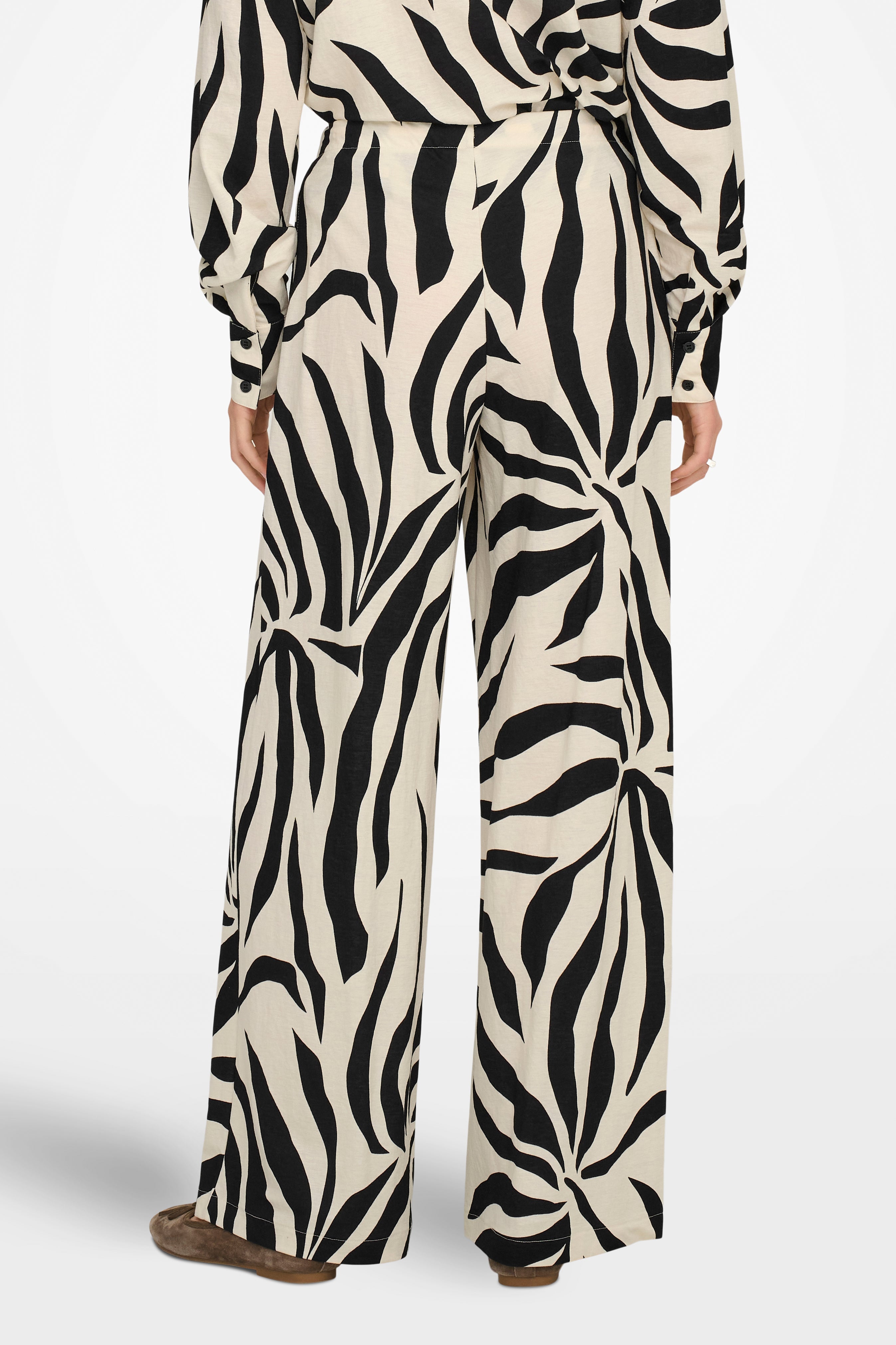 ONLSAKURA Stoffhose - Beige + Black