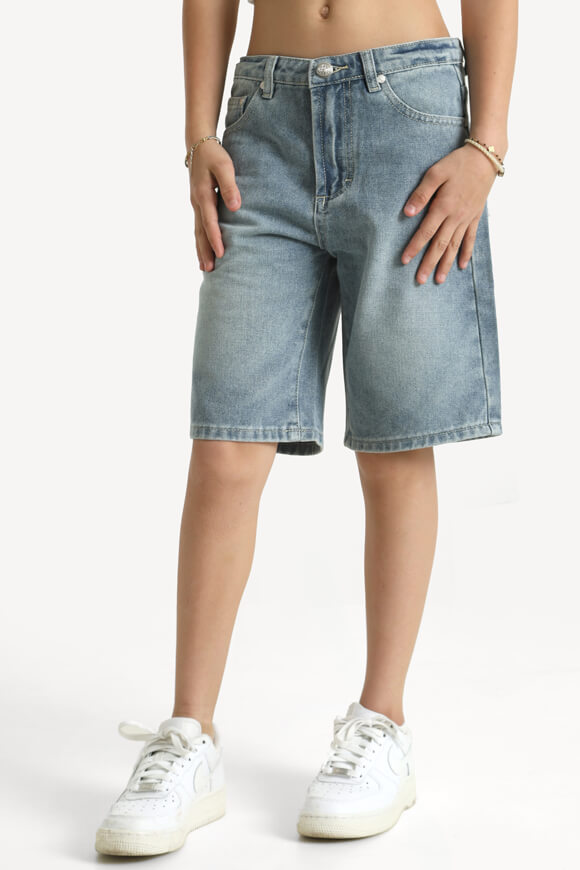Baggy Fit Jeansshorts - Gewaschen Blau
