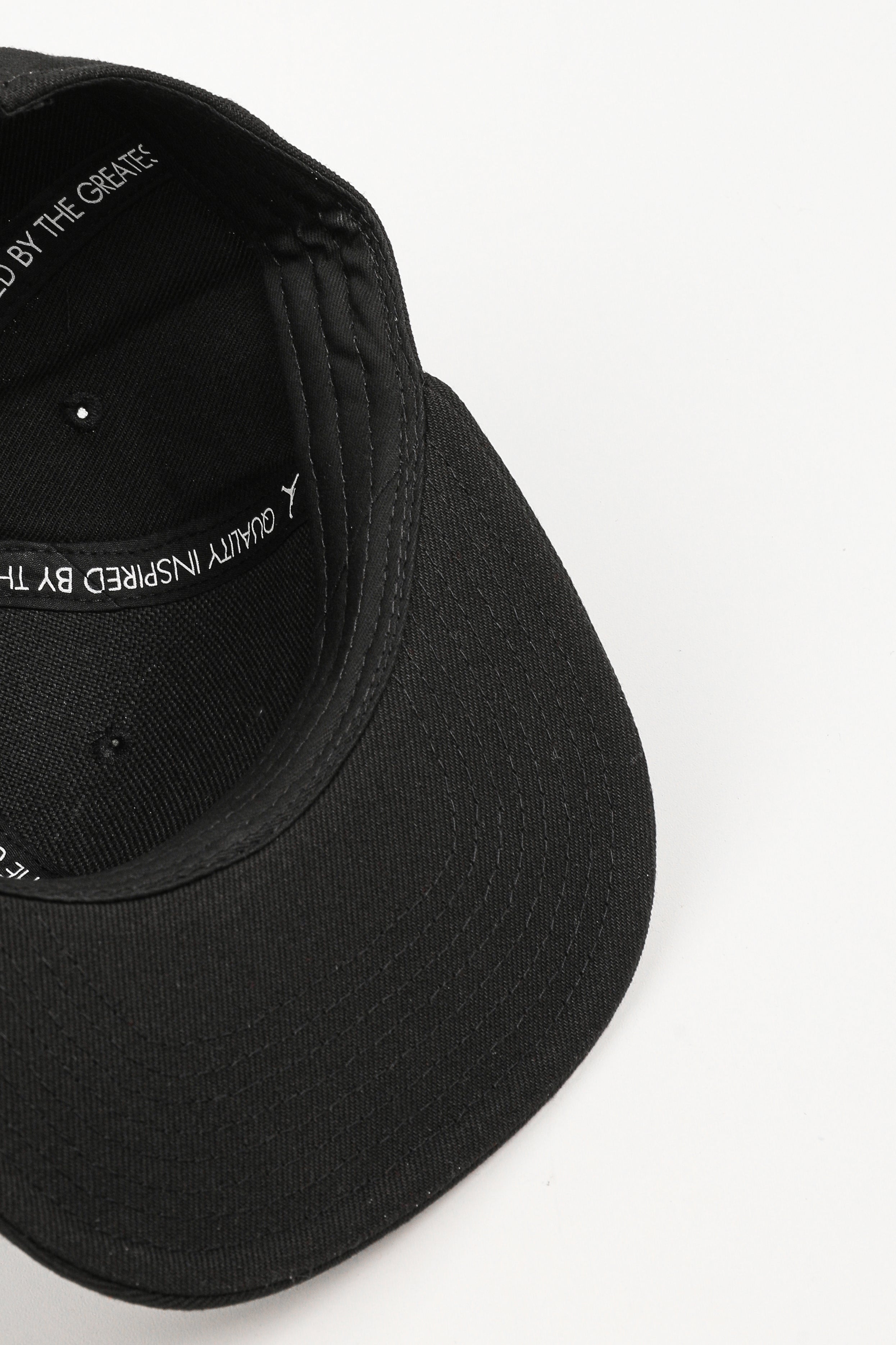 Snapback Cap - Black + Gym Red