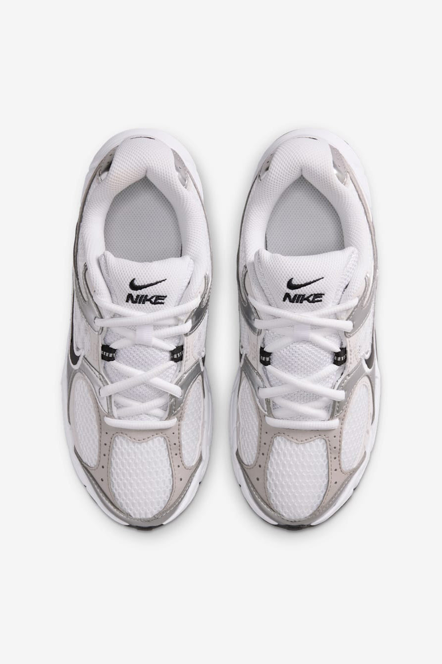 V5 RNR Sneaker - White + Black + Vast Grey