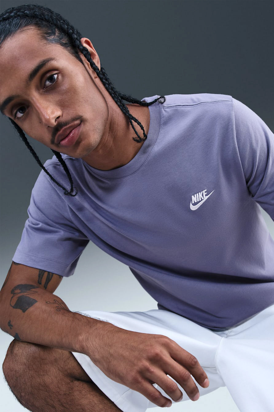 Sportswear Club T-Shirt - World Indigo